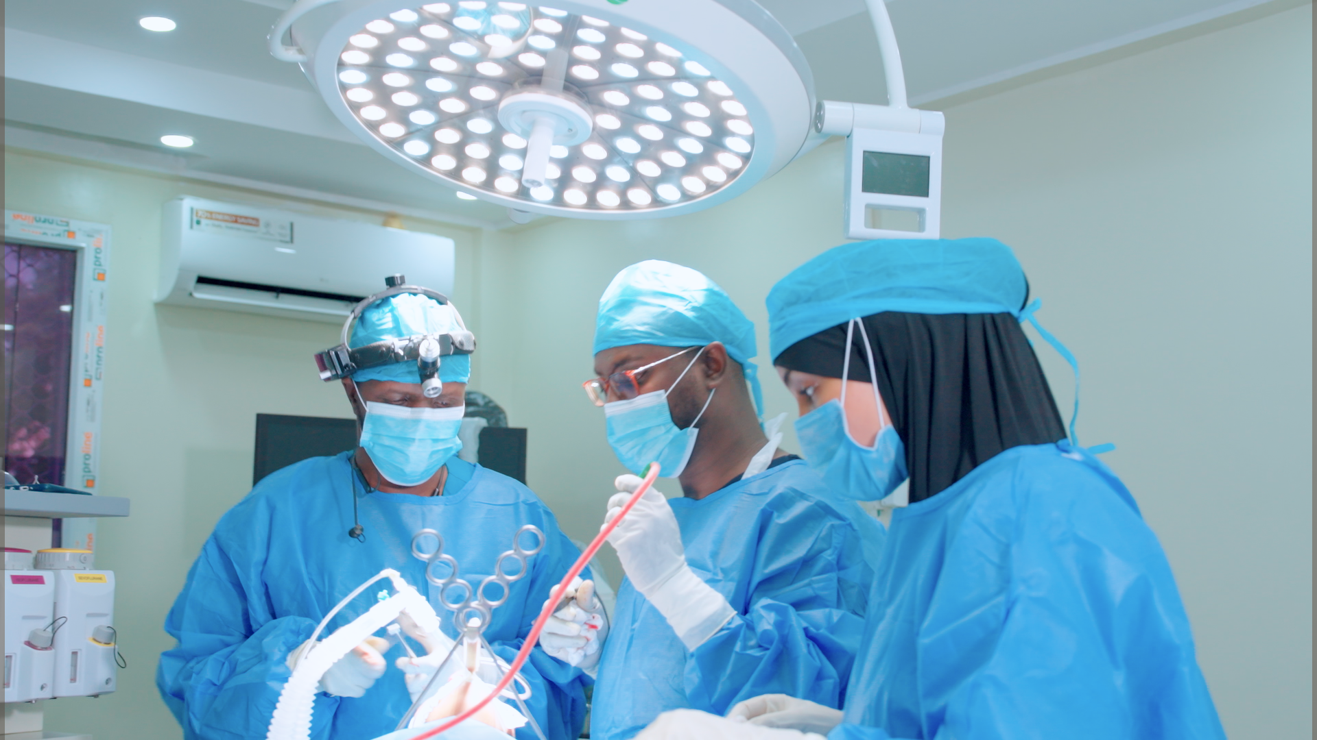 Surgeons in ICU